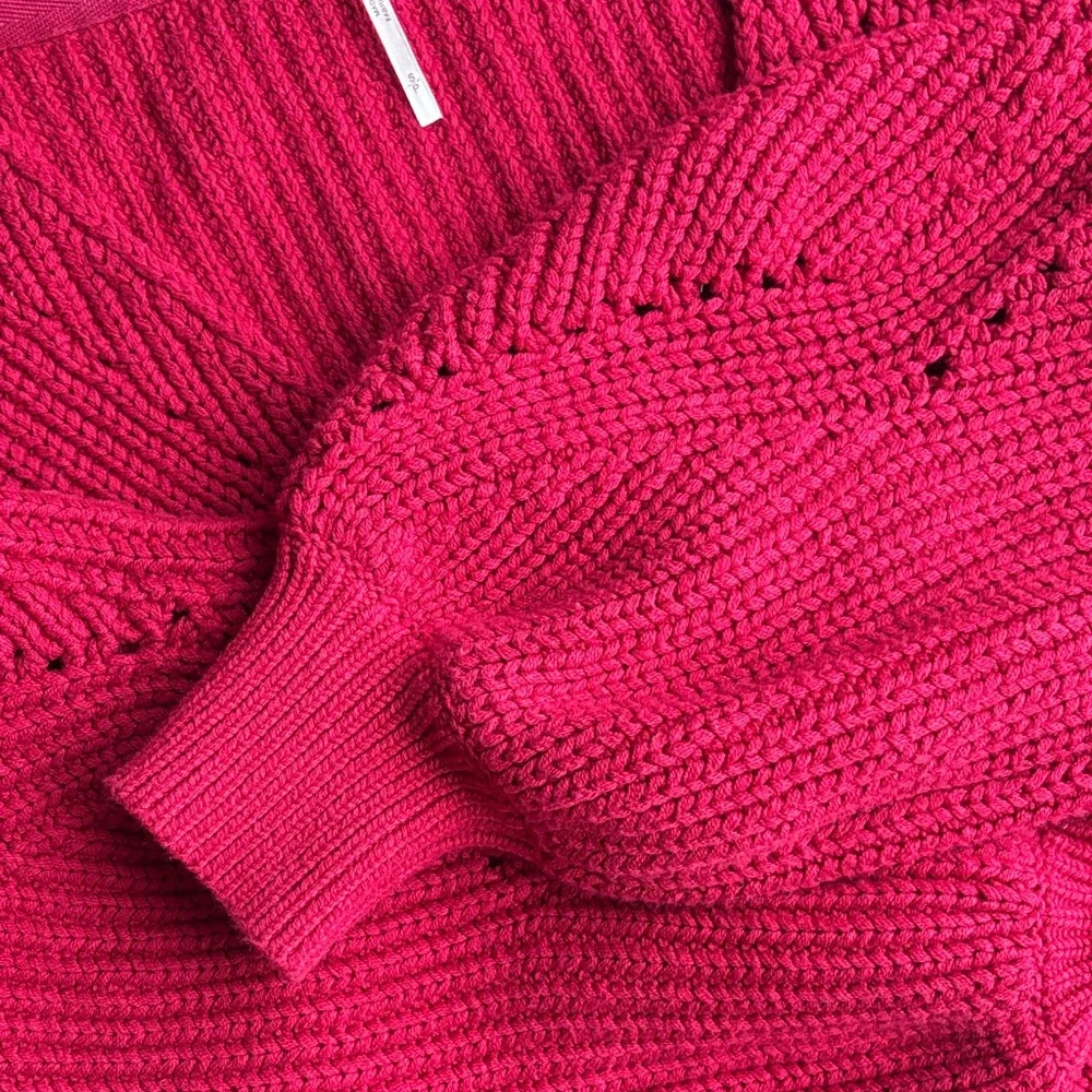 Free People Women's All Day Long V Neck Sweater - Fuego Rosa - tagged S, fits L